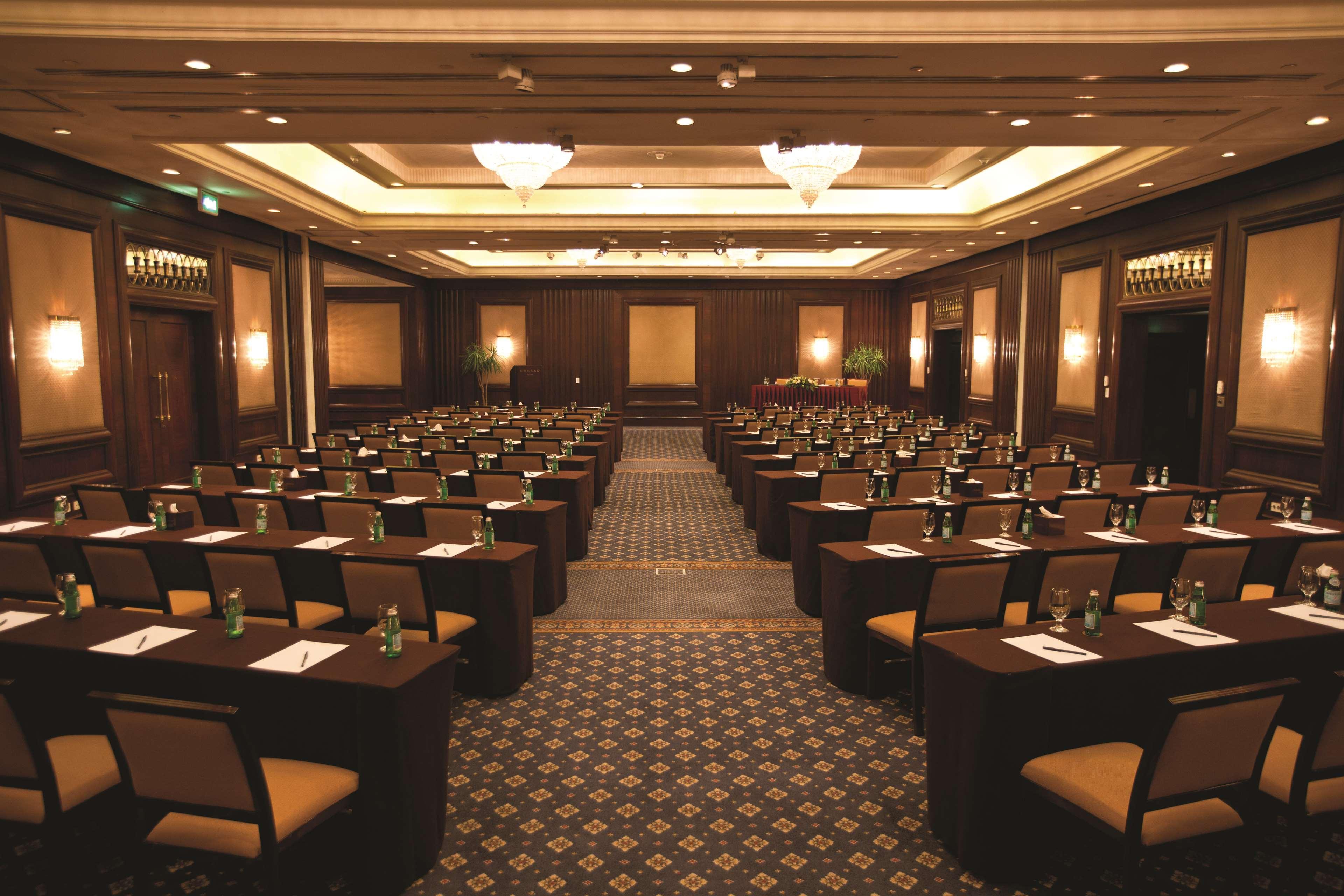 开罗克拉德酒店和赌场 外观 照片 The Grand Ballroom