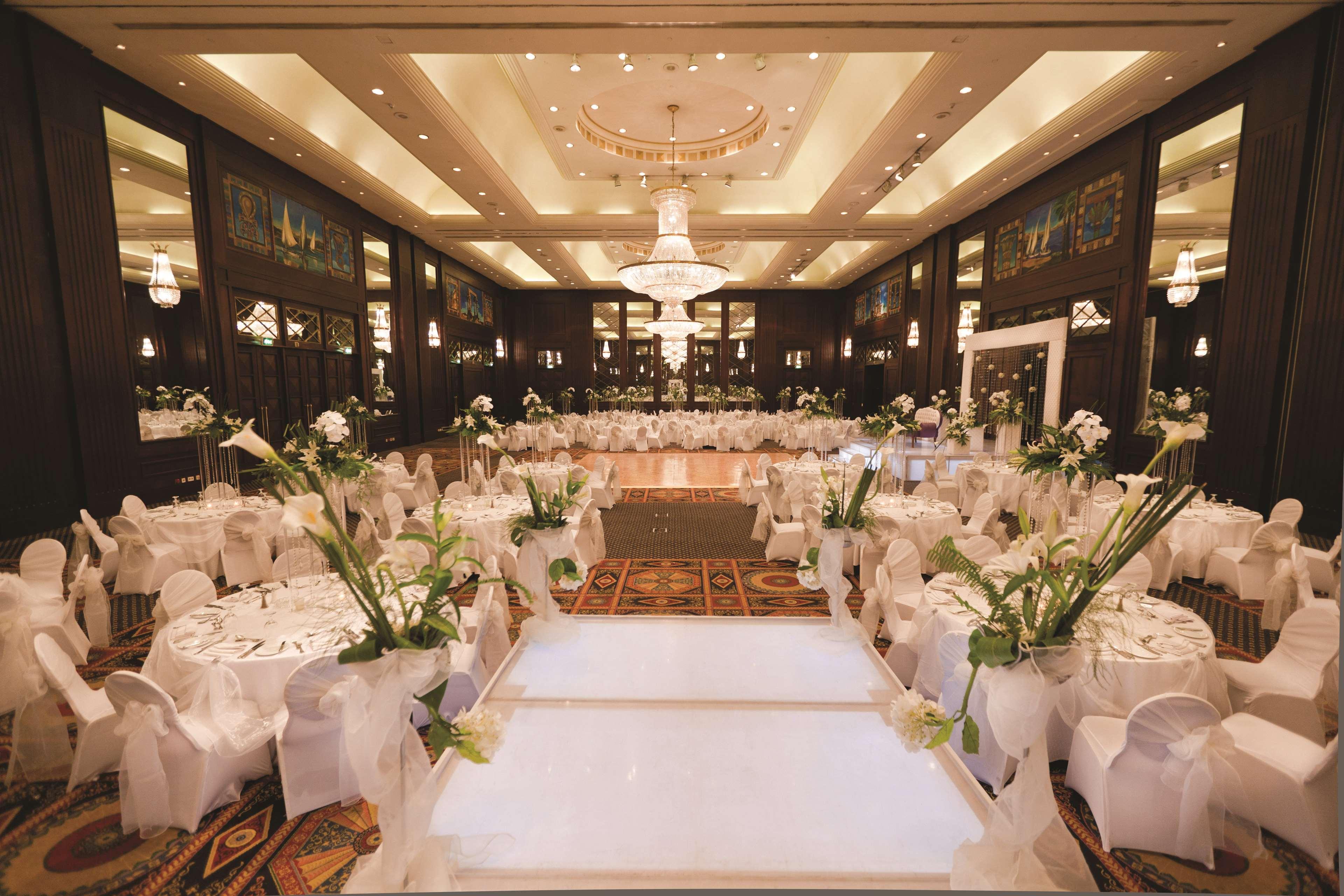 开罗克拉德酒店和赌场 餐厅 照片 The ballroom